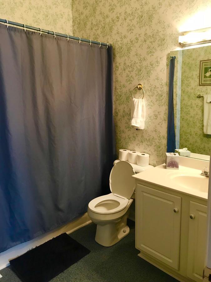 Rabbit Creek Bed & Breakfast Versailles Esterno foto
